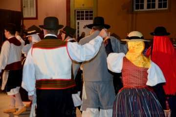 Centro y Anzar, de Telde, en el III Festival Folclórico Herencias (Foto Francisco Javier Santana)